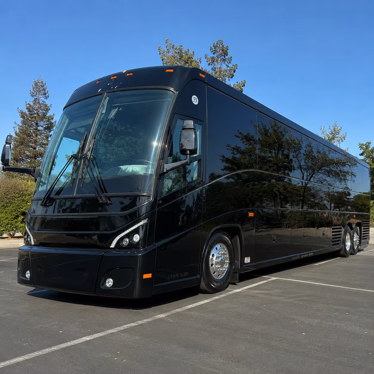 charter buses for daytona international speedway events