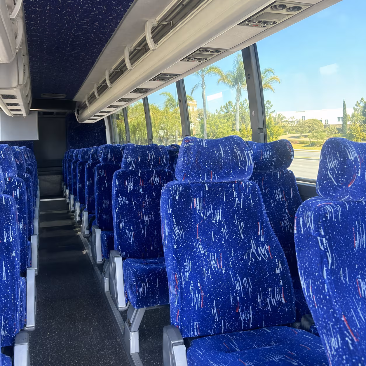 charter buses for large group wine tours around volusia county