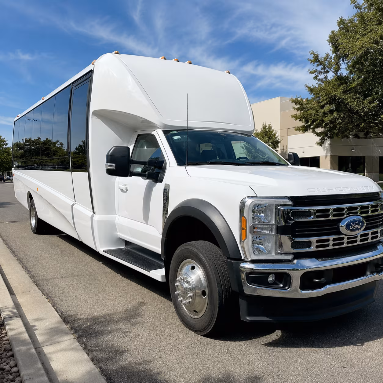 corporate airport transfer buses to daytona beach and orlando airports