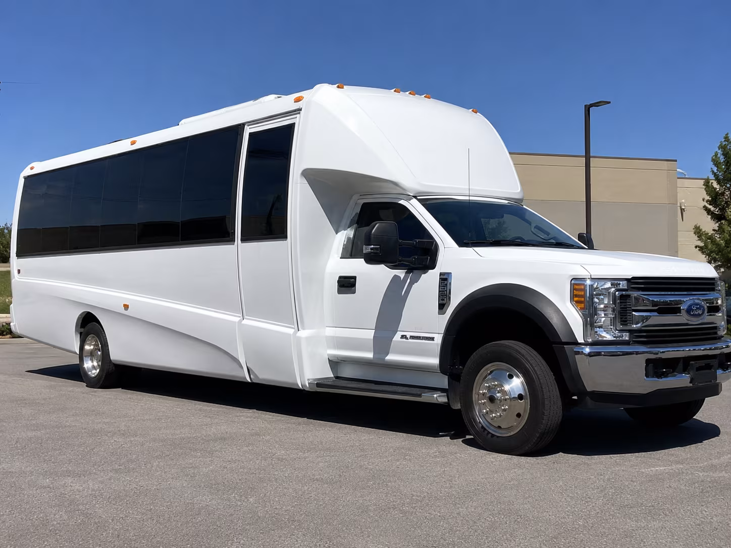 corporate and convention shuttle buses from port orange