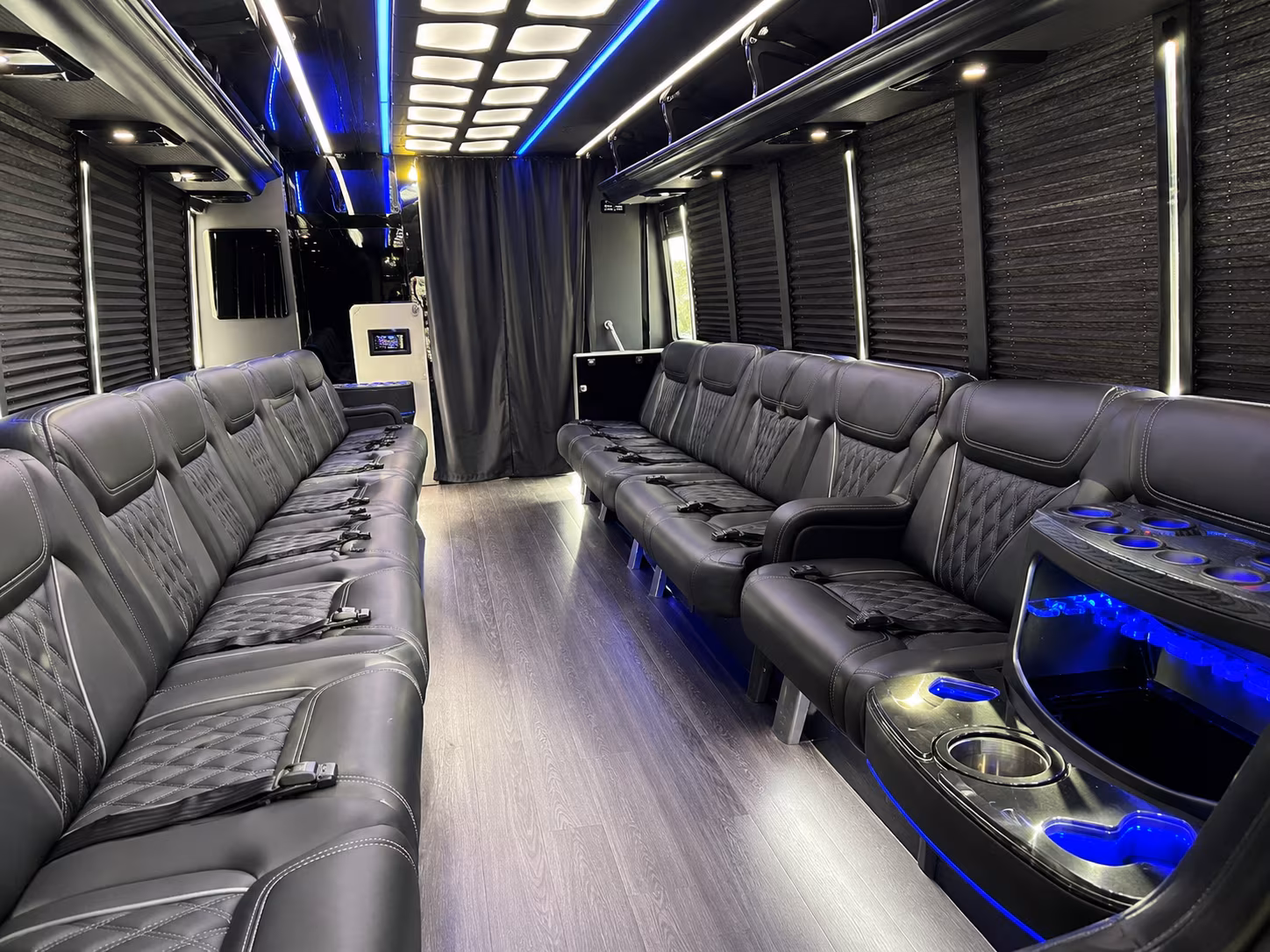 daytona beach nightlife bar crawls party bus rental