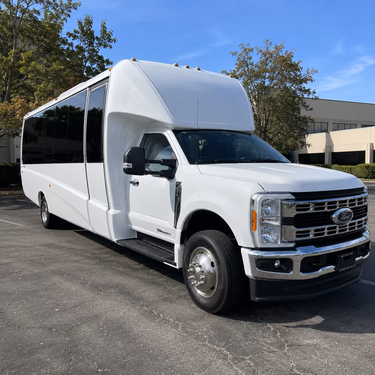find the perfect transportation for your next corporate event 3