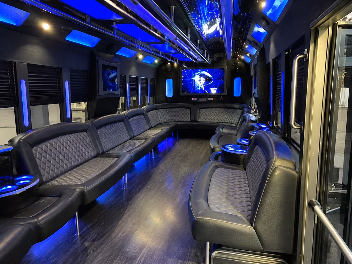 port orange 28 passenger party bus interior